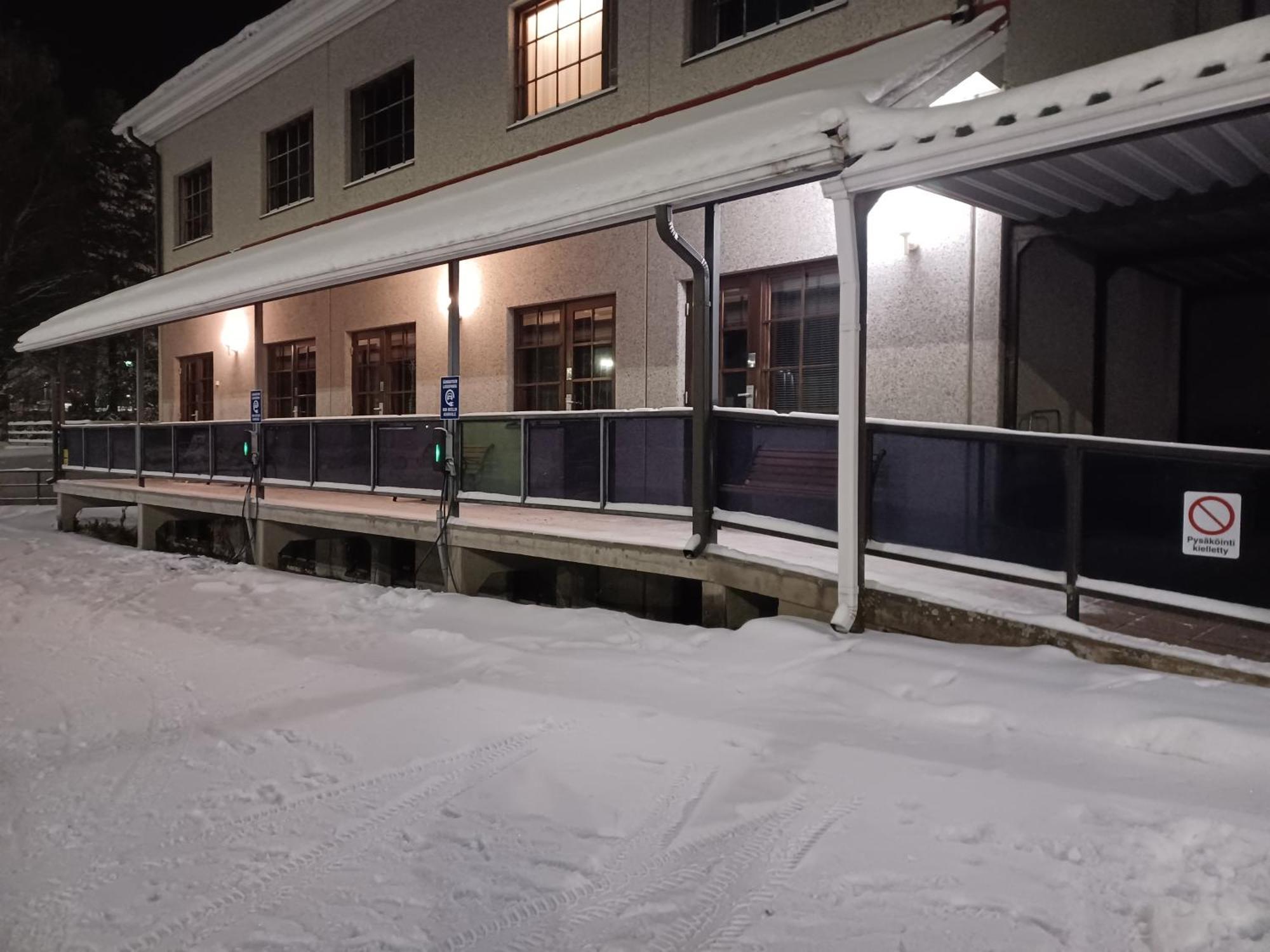 Hotel Mestarin Kievari Kemijärvi Exterior foto